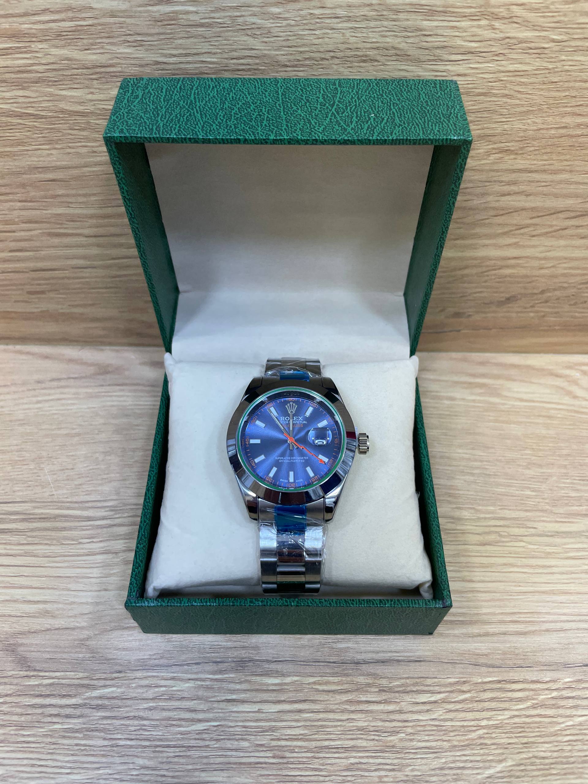 ROLEX MILGAUSS BOIT SIMPLE